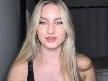 free nude cam girl thezabrina image #2836086