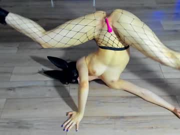 free nude cam girl _meganmeow_ image #2052367