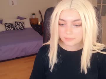 free nude cam girl jenny_newee image #261545