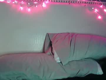 free nude cam girl genesismoselle image #4575529
