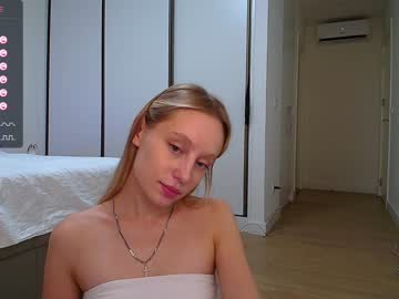 free nude cam girl callme_star image #5078603