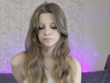 free nude cam girl alainaestrada image #5537589