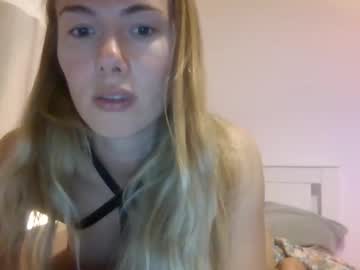 free nude cam girl ivyyy1995 image #7016883