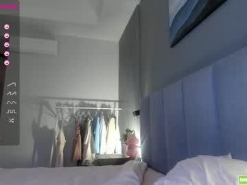 free nude cam girl hee_jin image #2673909