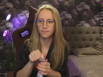 free nude cam girl angeellina image #2441340