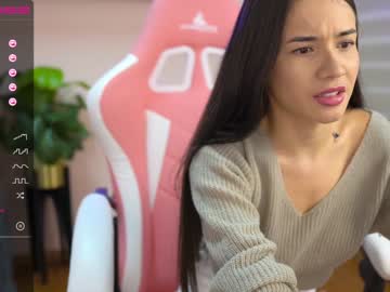 free nude cam girl cielo69_ image #393703