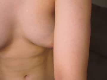 free nude cam couple emiliacourtney image #6409670