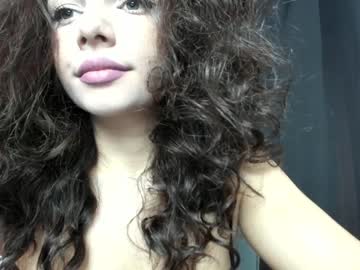 free nude cam girl 9harlotte99 image #1838579