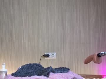 free nude cam girl queenelia image #6451052