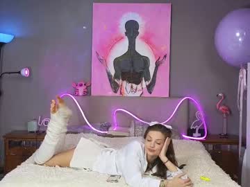 free nude cam girl saintehera image #7015451