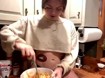free nude cam girl emersoncane image #3114593