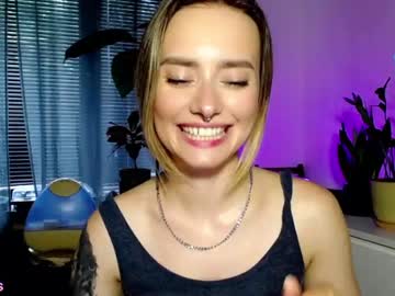 free nude cam girl _yvie_ image #2301192