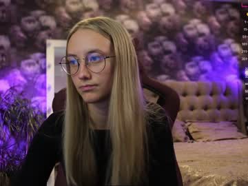 free nude cam girl angeellina image #3367127