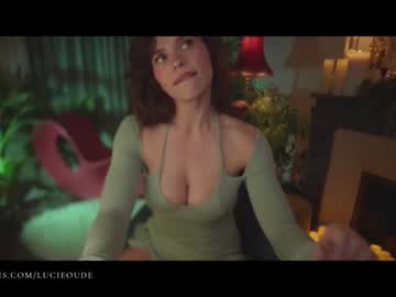 free nude cam girl lucieoude_ image #3366758