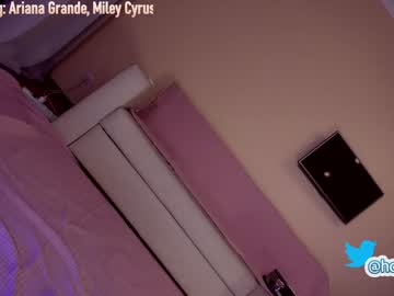 free nude cam girl hollyextra image #2590177