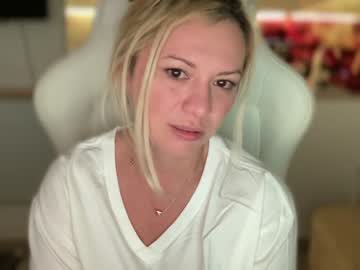 free nude cam girl kiradivine image #5424102