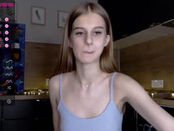free nude cam girl mila_cuteee image #708937