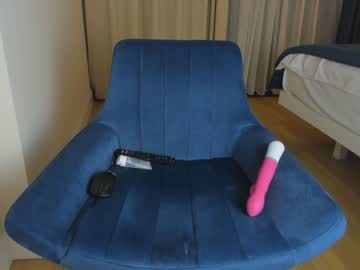 free nude cam girl nadya_le_carre image #2418452