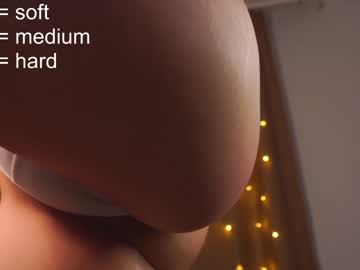 free nude cam girl helenmoors image #4566180