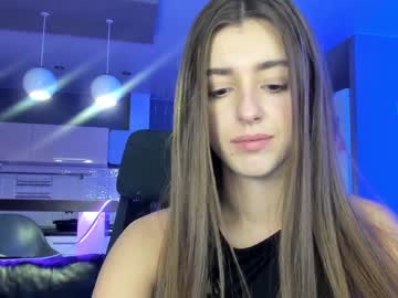 free nude cam girl coy_amina_ image #3263816