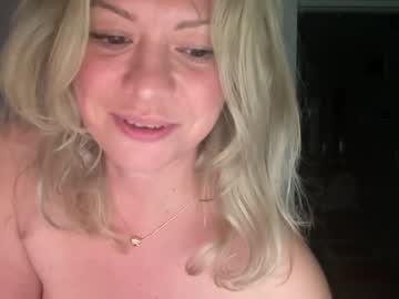 free nude cam girl kiradivine image #2583557