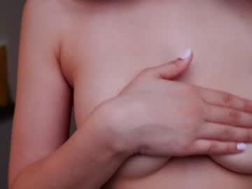free nude cam girl aleksa_cutie image #1526274