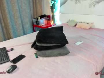 free nude cam girl lili_and_niki image #2647505