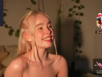 free nude cam girl mother__of__dragons image #5591631