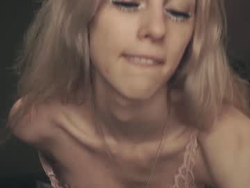 free nude cam girl audreycarvin image #6602179
