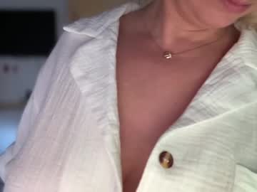 free nude cam girl kiradivine image #5552595