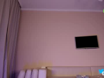 free nude cam girl hollyextra image #6560007