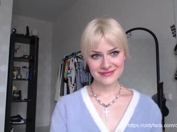 free nude cam girl _mllymoore_ image #2269577