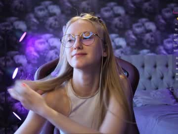 free nude cam girl angeellina image #4328883