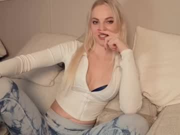 free nude cam girl venusianblonde image #6993360