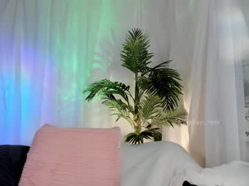 free nude cam girl nebamazee image #6568175