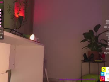 free nude cam girl kronniekray image #4698642