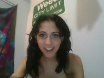 free nude cam girl lilfallingangel image #4761649