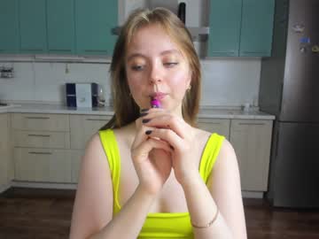 1_girl_ cosplay cam