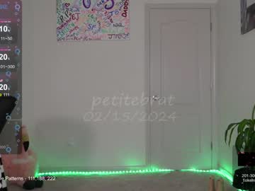 free nude cam girl petitebrat image #6323483