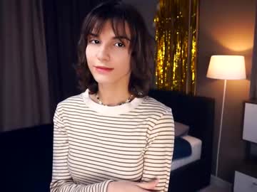 free nude cam girl odettehatt image #7000377
