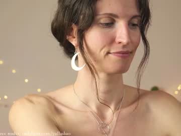 free nude cam girl yulladao image #2977666
