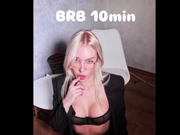 free nude cam girl tina_kross image #7013307