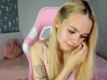 free nude cam girl bellaglorry image #2544716