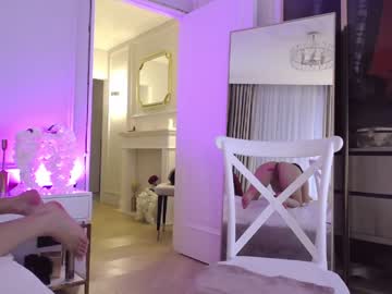 free nude cam girl miladystarlight image #2836215