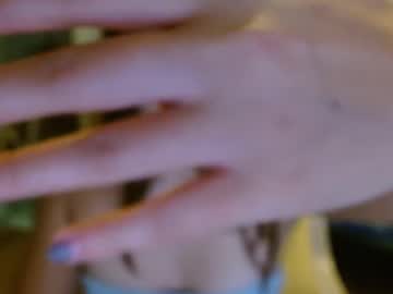 free nude cam girl emma_peaches18 image #6933847