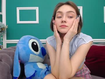 free nude cam girl adelewilson__ image #417838