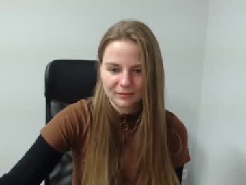 free nude cam girl andrea_lui image #1476059