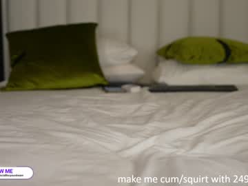 free nude cam girl dovia image #6532413