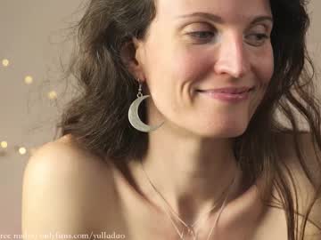free nude cam girl yulladao image #2977853