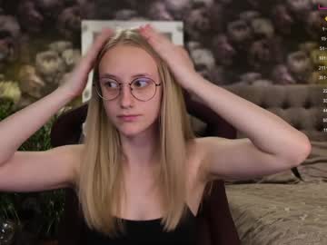free nude cam girl angeellina image #2971597